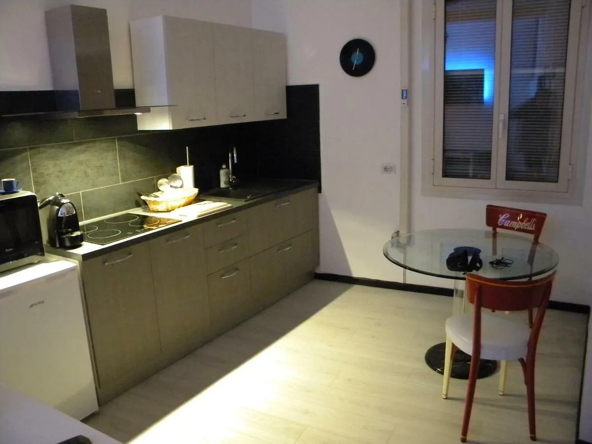 Appartamento Bologna House Pratello 5 0*,